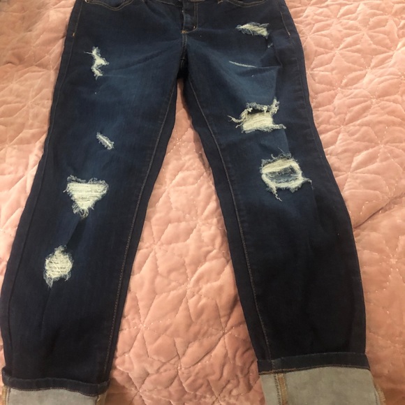 Jeans - Picture 2 of 3